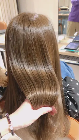 ロング 湯田実津希🤎 ﾐﾙｸﾃｨ専門のヘアスタイル