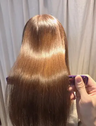 セミロング 髪質改善✨自由が丘 札辻　拓未のヘアスタイル