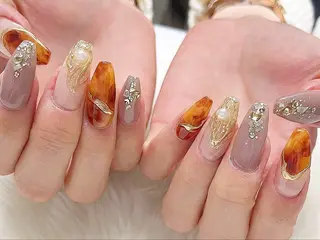 ネイル Ajnail所属・ネイリスト Misaのネイルデザイン