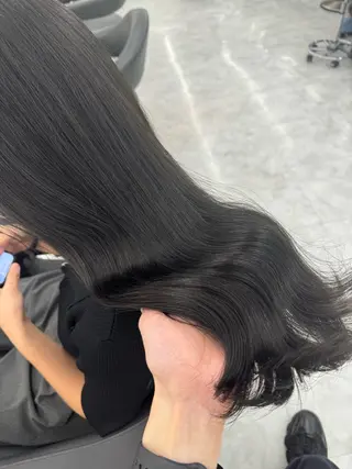 ロング カラー ☁️縮毛矯正✖️ 赤み消し☁️りくのヘアスタイル