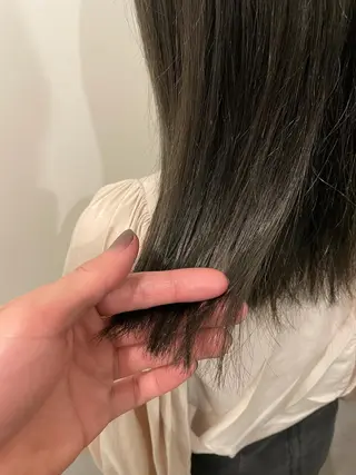 カラー 岬 弘人のヘアスタイル