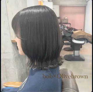 ミディアム カラー Eri .のヘアスタイル