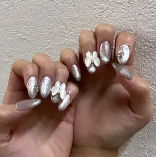 ネイル ジェイノヴァール所属・🫧yua 🌸🫧のネイルデザイン