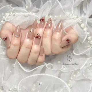 ネイル M2beauty Renaのネイルデザイン