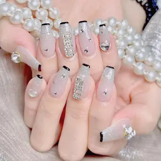 ネイル Aurum nailのネイルデザイン