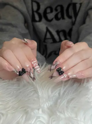 ネイル Julli NailStudioのネイルデザイン