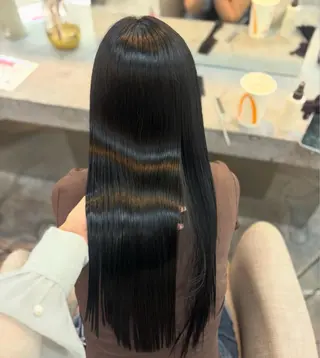 ロング カラー Maho ブリーチモデル募集中のヘアスタイル