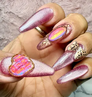 ネイル M.N_ nailのネイルデザイン