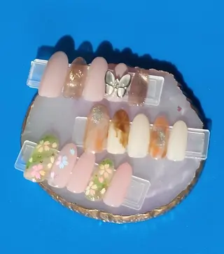 ネイル 🍍若松 恵🍍のネイルデザイン