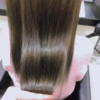 ロング カラー 丸尾 沙弥香のヘアスタイル