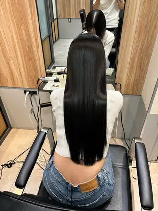 ロング BEL髪質改善&カラ ー🩵元町KAZUAのヘアスタイル