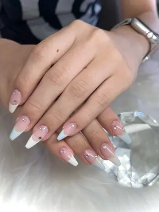 ネイル ネイルサロン kirari所属・MANAMI 🫧のネイルデザイン