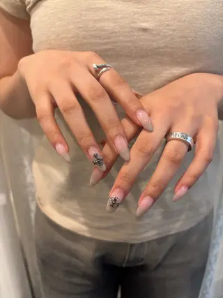 ネイル とも ♡のネイルデザイン
