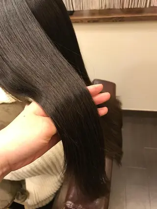 ロング soto所属・安藤 芽衣のヘアスタイル