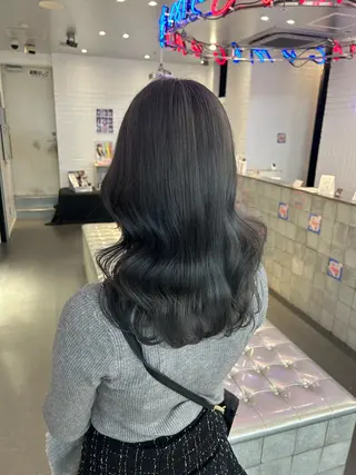 ミディアム カラー ヘアアレンジ 🎀艶ハイトーン モテ髪🎀さや💜のヘアスタイル