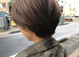 ショート 小関 仁晴のヘアスタイル