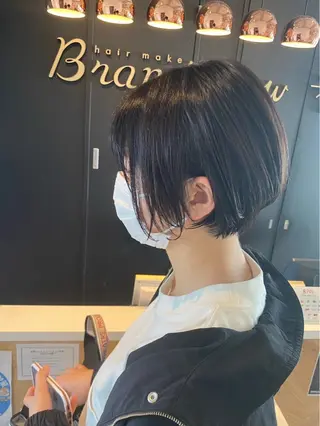 ショート 名嘉 穂乃花のヘアスタイル