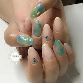 ネイル おおくぼ めぐみのネイルデザイン