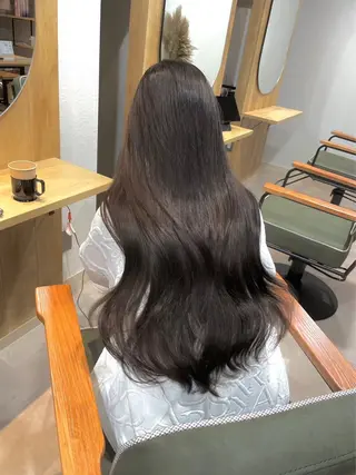 ロング velua所属・velua yumekaのヘアスタイル