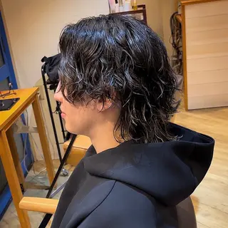 ミディアム パーマ メンズ masahiro 波巻きシャドウパーマのヘアスタイル