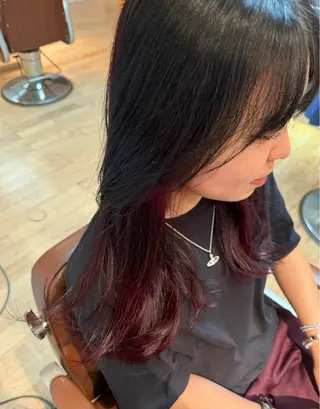 ロング カラー L'arte所属・松並 直のヘアスタイル