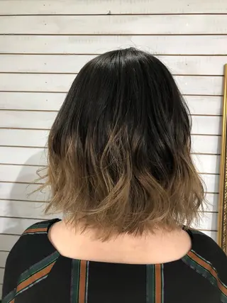 ショート カラー ヘアアレンジ 🦋美髪/エクステ 🦋アベイクミのヘアスタイル