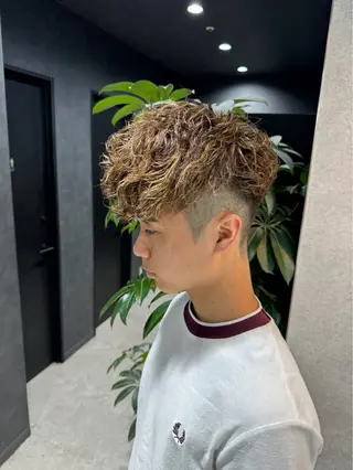 カラー パーマ メンズ 🔥 メンズ 特化🔥RAIのヘアスタイル