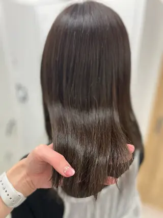 ミディアム カラー 🫧ぷる艶カラー🫧 Yuubi🦩のヘアスタイル