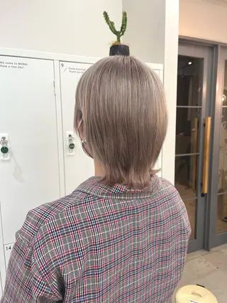 ショート カラー MORNI所属・神原 茉依🩰🪩のヘアスタイル