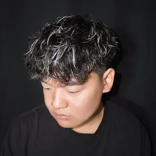 カラー パーマ メンズ Cut House Shiomi所属・🔥メンズ専門🔥 Ayutoのヘアスタイル