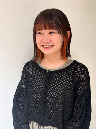 ミディアム カラー パライソ南公園店 神津 由依のヘアスタイル