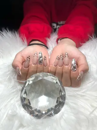 ネイル 井尻 紗菜のネイルデザイン