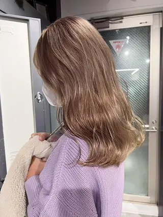 ミディアム カラー M IIのヘアスタイル