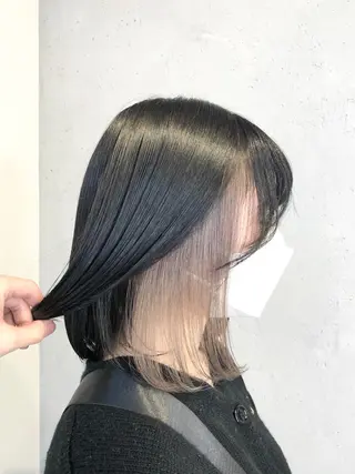 ショート カラー ヘアアレンジ ｲﾝﾅｰｶﾗｰ屋さん 🫧伊藤拓実のヘアスタイル
