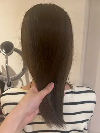 カラー tote. 成瀬晃のヘアスタイル