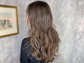 ロング vato マンツーマンサロンのヘアスタイル