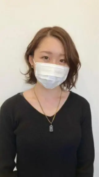 カラー 透明感のあるカラーが 得意／長谷川 健太のヘアスタイル