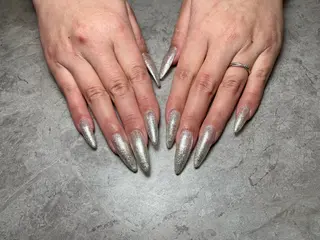 ネイル STAR RIVER【スターリバー】所属・MIKI🌼STAR RIVER⭐️🌈のネイルデザイン