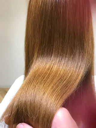 ロング 縮毛矯正専門 美容師のヘアスタイル