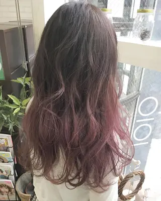 セミロング カラー ヘアアレンジ エクステの神様 ▫️原島ユウヤ▫️のヘアスタイル