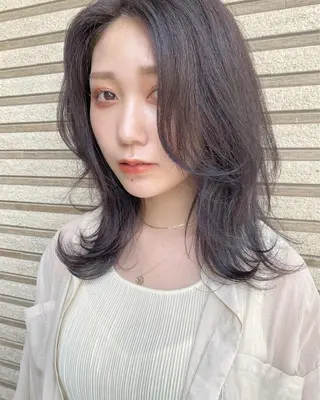 ミディアム カラー キタダ ヒロキのヘアスタイル