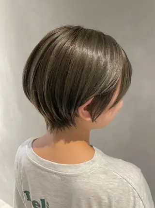 ショート 長谷川 沙紀のヘアスタイル