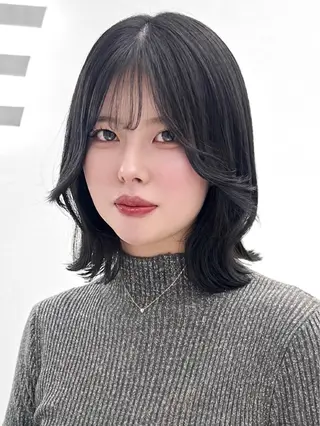 ミディアム カラー ヘアアレンジ 🤍縮毛矯正× 韓国ボブ🤍ひかりのヘアスタイル