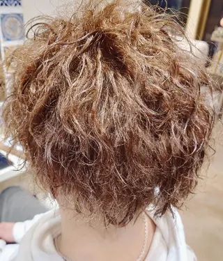 パーマ ショート LAMP HAIR  ランプヘアー所属・徳永 博志のヘアスタイル