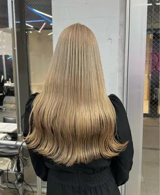 ロング カラー ザクザクレイヤー 🍀/ブリーチ/小田のヘアスタイル