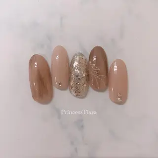 ミディアム ネイル Grantulle nailのネイルデザイン
