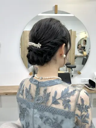 セミロング ヘアアレンジ Ami アミのヘアスタイル