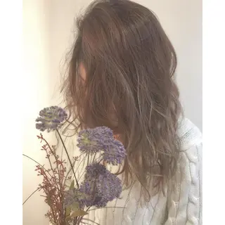 ロング カラー ヘアアレンジ シアーベージュニスト 🥣大石亜里紗のヘアスタイル