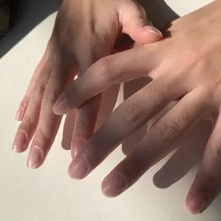 ネイル quro.n立川店所属・quro.n ☕️mariのネイルデザイン