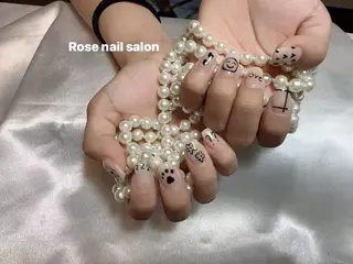 ネイル Rose nail HOSHIのネイルデザイン